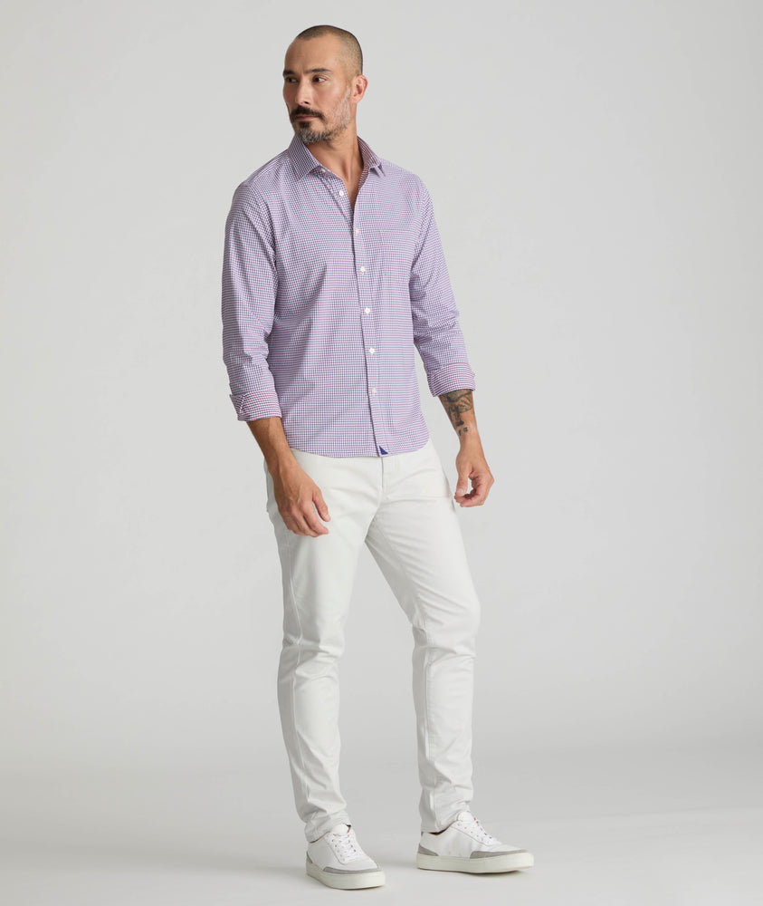 Model is wearing UNTUCKIt 5-Pocket Chino Pants.